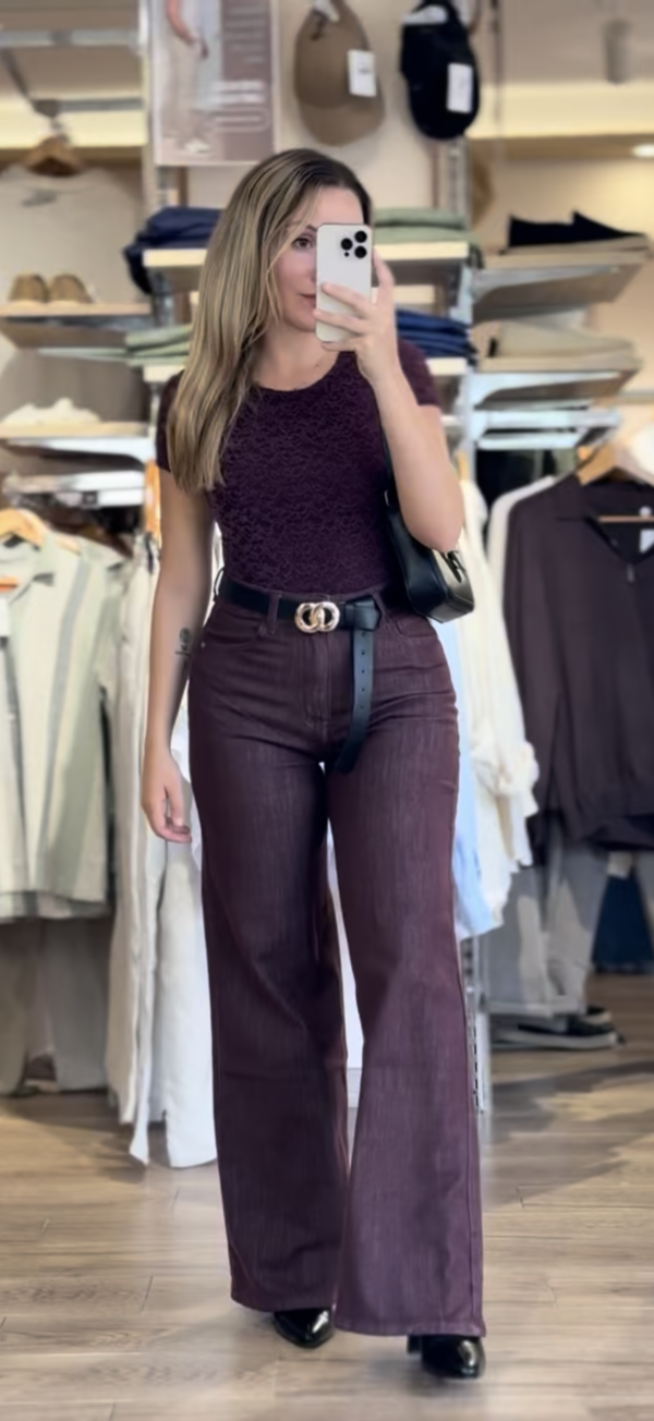 JEANS JASPEADO BURDEOS WIDE LEG